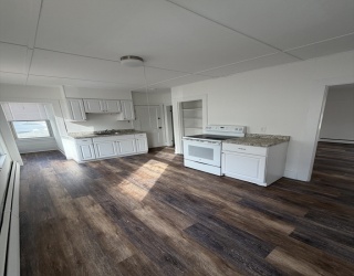 45 Elliot St, Beverly, Massachusetts, 1 Bedroom Bedrooms, 3 Rooms Rooms,1 BathroomBathrooms,Residential Lease,For Rent,Elliot St,73494649