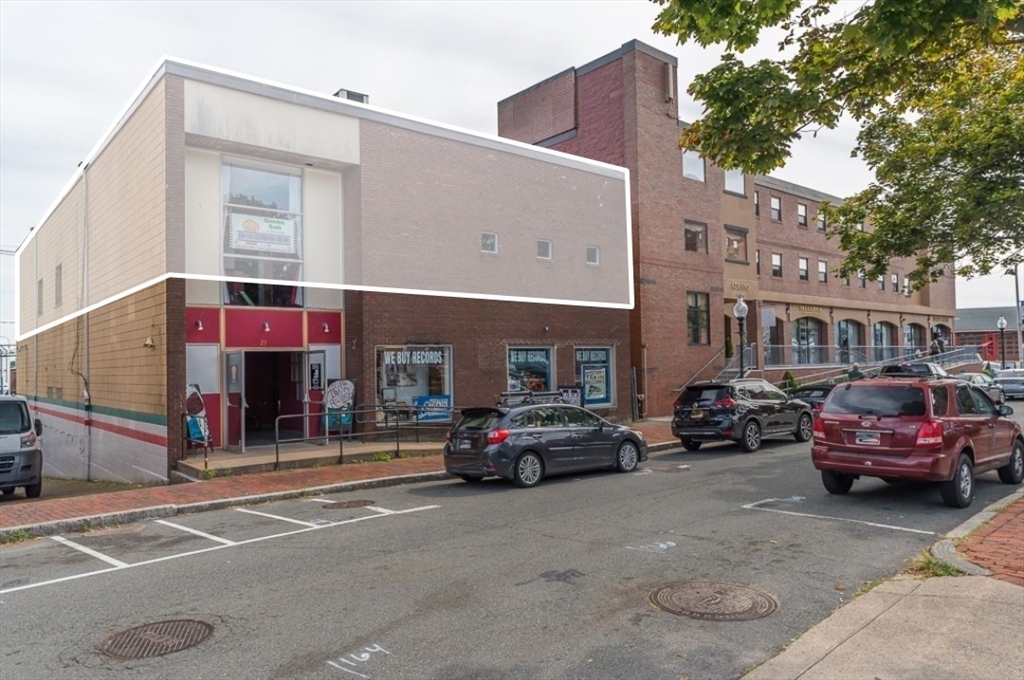 21 Main St, Gloucester, Massachusetts, ,Commercial Lease,For Rent,Main St,73496887