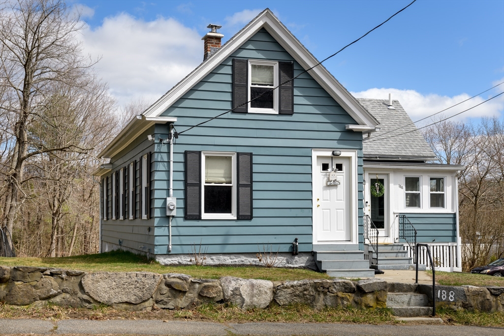 188 Princeton St, Holden, Massachusetts, 3 Bedrooms Bedrooms, 7 Rooms Rooms,1 BathroomBathrooms,Residential,For Sale,Princeton St,73497058