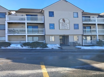 11 Hulbert Rd, Worcester, Massachusetts, 2 Bedrooms Bedrooms, 5 Rooms Rooms,1 BathroomBathrooms,Residential,For Sale,Hulbert Rd,73483295 11 Hulbert Rd, Worcester, Massachusetts, 2 Bedrooms Bedrooms, 5 Rooms Rooms,1 BathroomBathrooms,Residential,For Sale,Hulbert Rd,73483295