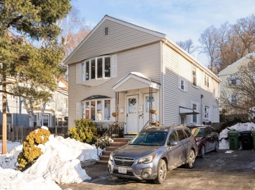 111 Fayette St, Watertown, Massachusetts, 2 Bedrooms Bedrooms, 5 Rooms Rooms,1 BathroomBathrooms,Residential,For Sale,Fayette St,73474410 111 Fayette St, Watertown, Massachusetts, 2 Bedrooms Bedrooms, 5 Rooms Rooms,1 BathroomBathrooms,Residential,For Sale,Fayette St,73474410