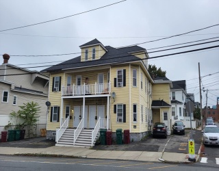 273 West Sixth, Lowell, Massachusetts, 4 Bedrooms Bedrooms, 6 Rooms Rooms,1 BathroomBathrooms,Residential Lease,For Rent,West Sixth,73473420