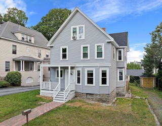 10 Trowbridge Rd, Worcester, Massachusetts, 7 Bedrooms Bedrooms, 14 Rooms Rooms,3.5 BathroomsBathrooms,Residential,For Sale,Trowbridge Rd,73497274