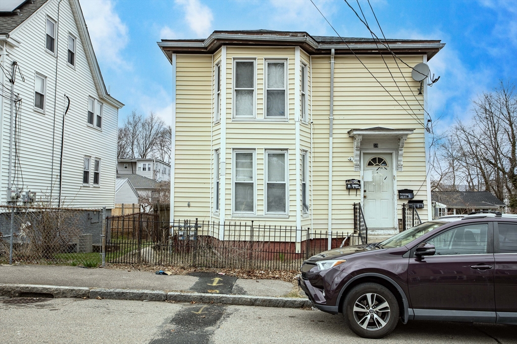 39 Huntington St, Brockton, Massachusetts, 4 Bedrooms Bedrooms, 10 Rooms Rooms,3 BathroomsBathrooms,Residential Income,For Sale,Huntington St,73359193