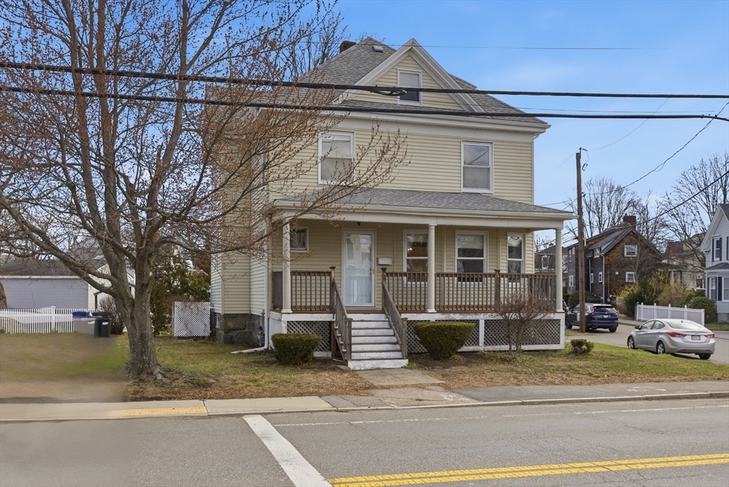 83 Franklin St, Braintree, Massachusetts, 4 Bedrooms Bedrooms, 7 Rooms Rooms,2 BathroomsBathrooms,Residential,For Sale,Franklin St,73497169