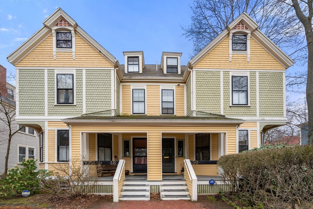 50 Waverly Street, Brookline, Massachusetts, 4 Bedrooms Bedrooms, 8 Rooms Rooms,2 BathroomsBathrooms,Residential,For Sale,Waverly Street,73497374