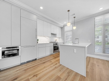 191 Washington St, Boston, Massachusetts, 2 Bedrooms Bedrooms, 4 Rooms Rooms,1 BathroomBathrooms,Residential,For Sale,Washington St,73497380 191 Washington St, Boston, Massachusetts, 2 Bedrooms Bedrooms, 4 Rooms Rooms,1 BathroomBathrooms,Residential,For Sale,Washington St,73497380