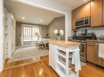 12 Dixfield St, Boston, Massachusetts, 2 Bedrooms Bedrooms, 7 Rooms Rooms,1.5 BathroomsBathrooms,Residential Lease,For Rent,Dixfield St,73497547 12 Dixfield St, Boston, Massachusetts, 2 Bedrooms Bedrooms, 7 Rooms Rooms,1.5 BathroomsBathrooms,Residential Lease,For Rent,Dixfield St,73497547