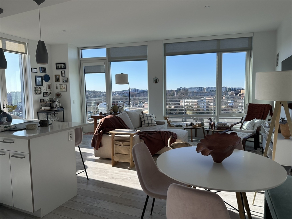 125 Guest St., Boston, Massachusetts, 2 Bedrooms Bedrooms, 4 Rooms Rooms,1 BathroomBathrooms,Residential Lease,For Rent,Guest St.,73497205