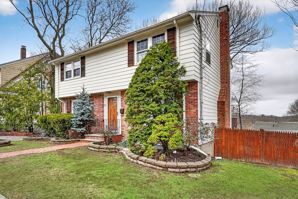 99 Vermont St, Boston, Massachusetts, 4 Bedrooms Bedrooms, 7 Rooms Rooms,1.5 BathroomsBathrooms,Residential,For Sale,Vermont St,73497429