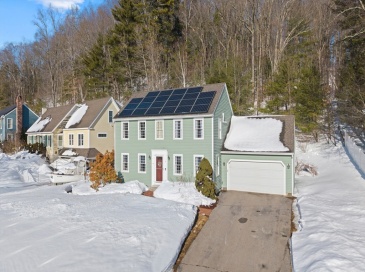 5 Tuxbury Ln, Amesbury, Massachusetts, 3 Bedrooms Bedrooms, 6 Rooms Rooms,2 BathroomsBathrooms,Residential,For Sale,Tuxbury Ln,73482783 5 Tuxbury Ln, Amesbury, Massachusetts, 3 Bedrooms Bedrooms, 6 Rooms Rooms,2 BathroomsBathrooms,Residential,For Sale,Tuxbury Ln,73482783