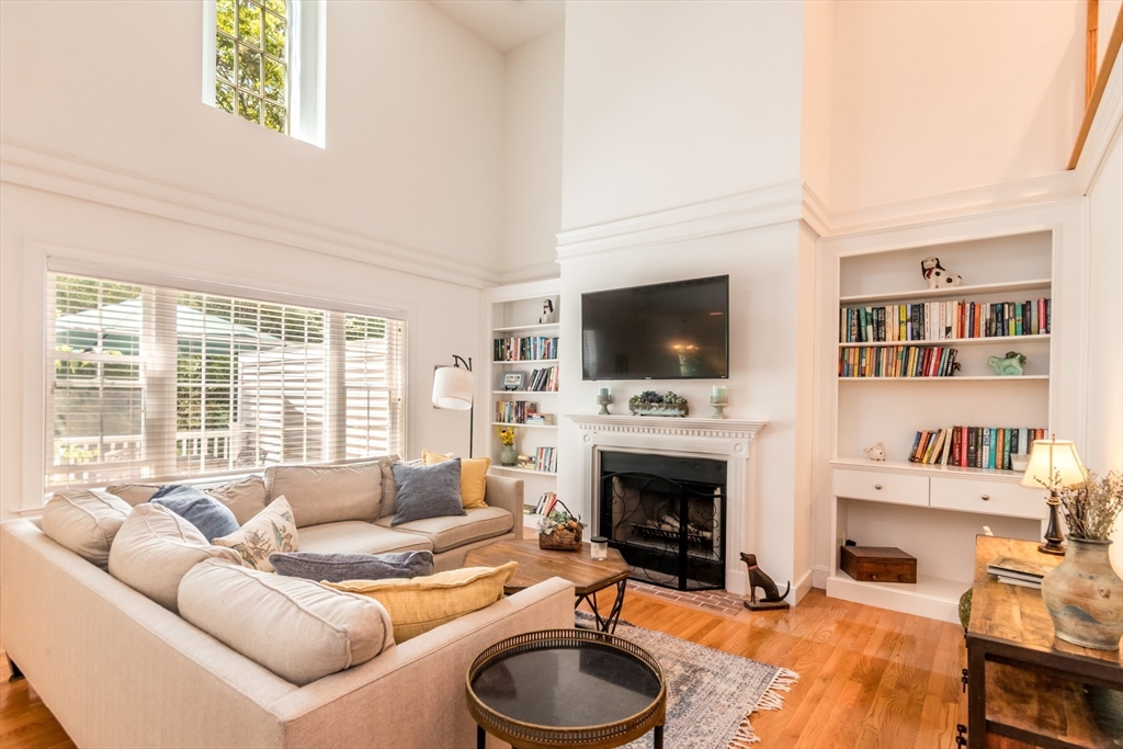 15 Hampton Ct, Mashpee, Massachusetts, 2 Bedrooms Bedrooms, 5 Rooms Rooms,2.5 BathroomsBathrooms,Residential,For Sale,Hampton Ct,73493734