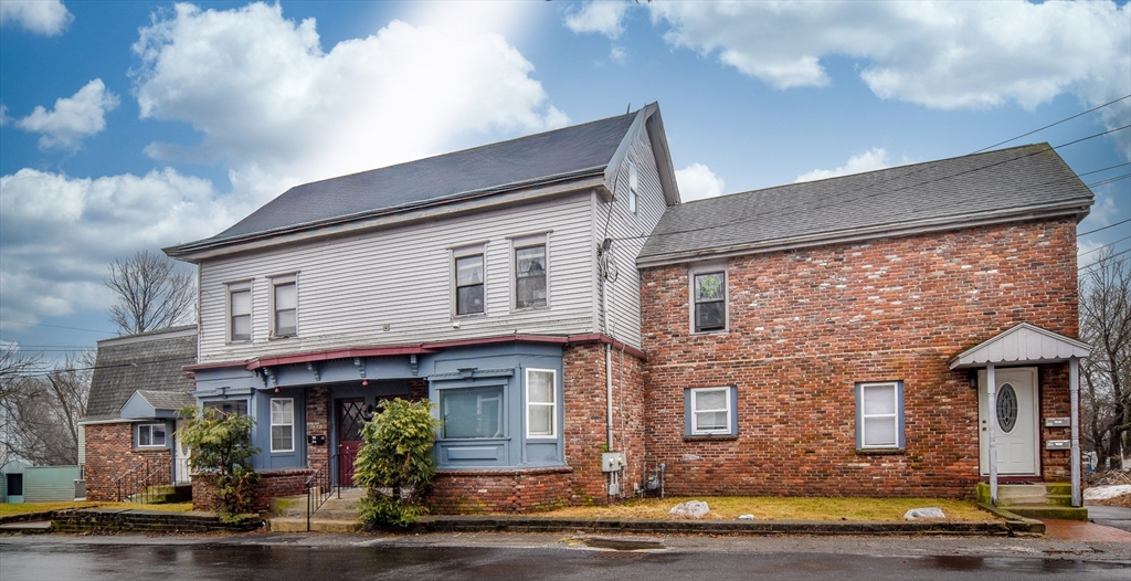 19-21 Chestnut Street, Framingham, Massachusetts, 10 Bedrooms Bedrooms, 22 Rooms Rooms,8 BathroomsBathrooms,Residential Income,For Sale,Chestnut Street,73497776