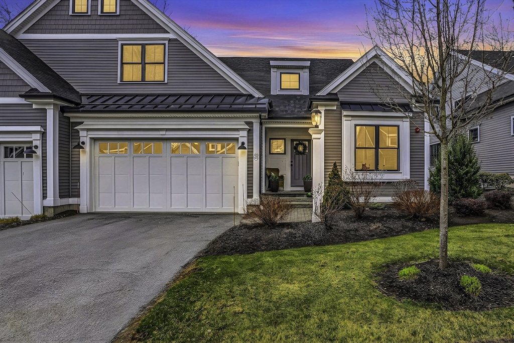 935 Main St, Shrewsbury, Massachusetts, 2 Bedrooms Bedrooms, 6 Rooms Rooms,2.5 BathroomsBathrooms,Residential,For Sale,Main St,73497648