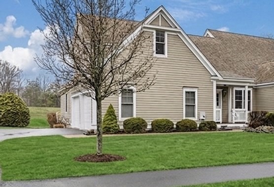 26 Sanctuary Ln, Hopkinton, Massachusetts, 2 Bedrooms Bedrooms, 6 Rooms Rooms,2.5 BathroomsBathrooms,Residential,For Sale,Sanctuary Ln,73497815