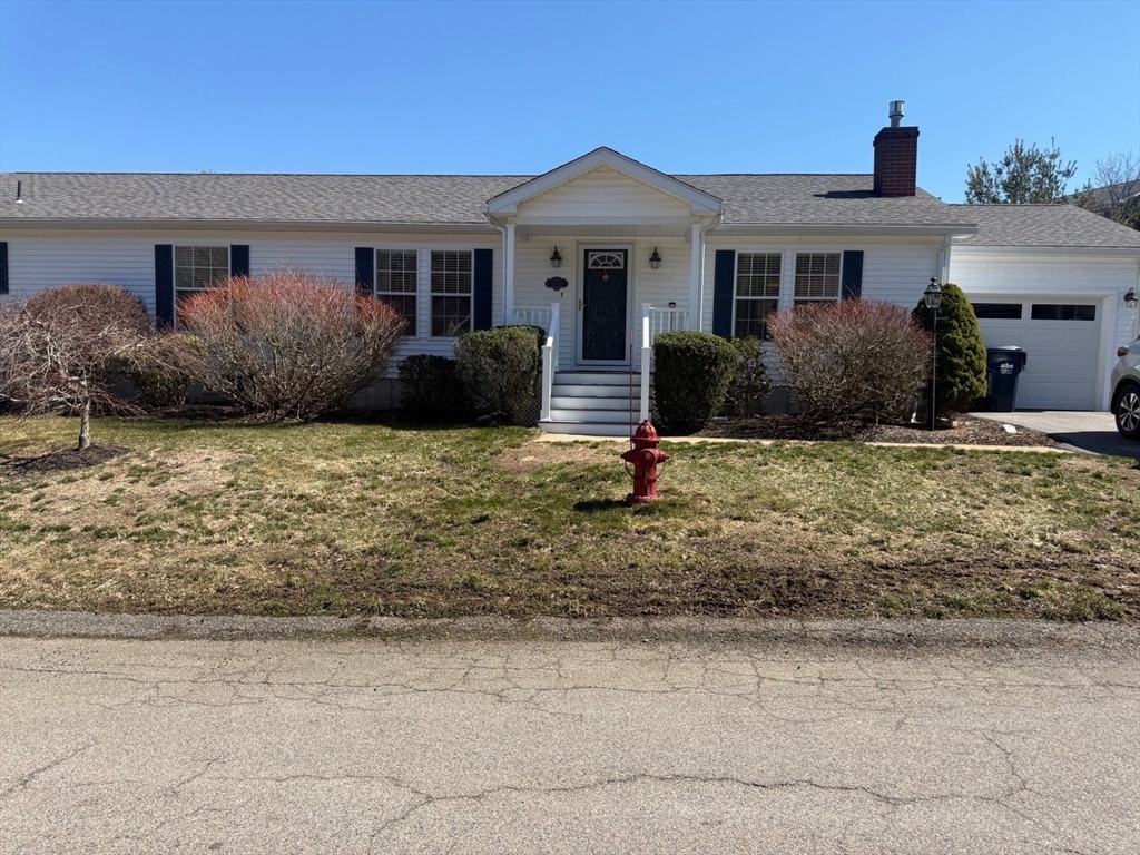 3705 Pheasant Lane, Middleboro, Massachusetts, 2 Bedrooms Bedrooms, 7 Rooms Rooms,2 BathroomsBathrooms,Residential,For Sale,Pheasant Lane,73497810