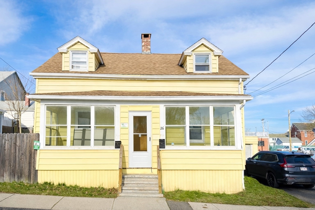 26 Wintworth St., Chicopee, Massachusetts, 5 Bedrooms Bedrooms, 9 Rooms Rooms,2 BathroomsBathrooms,Residential Income,For Sale,Wintworth St.,73497851