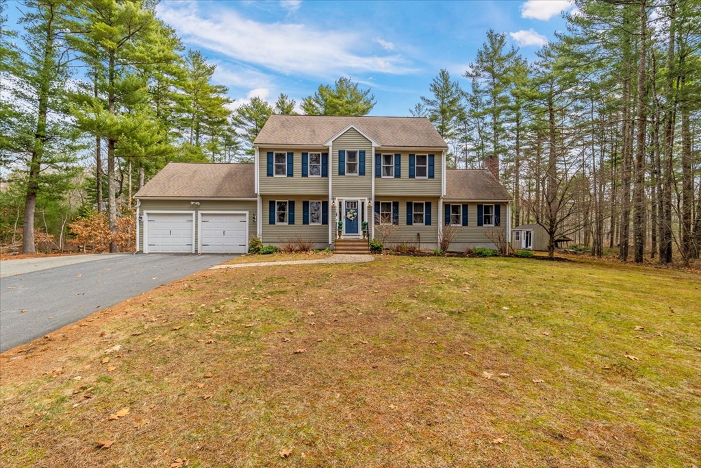 116 Meadow St, Carver, Massachusetts, 4 Bedrooms Bedrooms, 7 Rooms Rooms,2.5 BathroomsBathrooms,Residential,For Sale,Meadow St,73497817