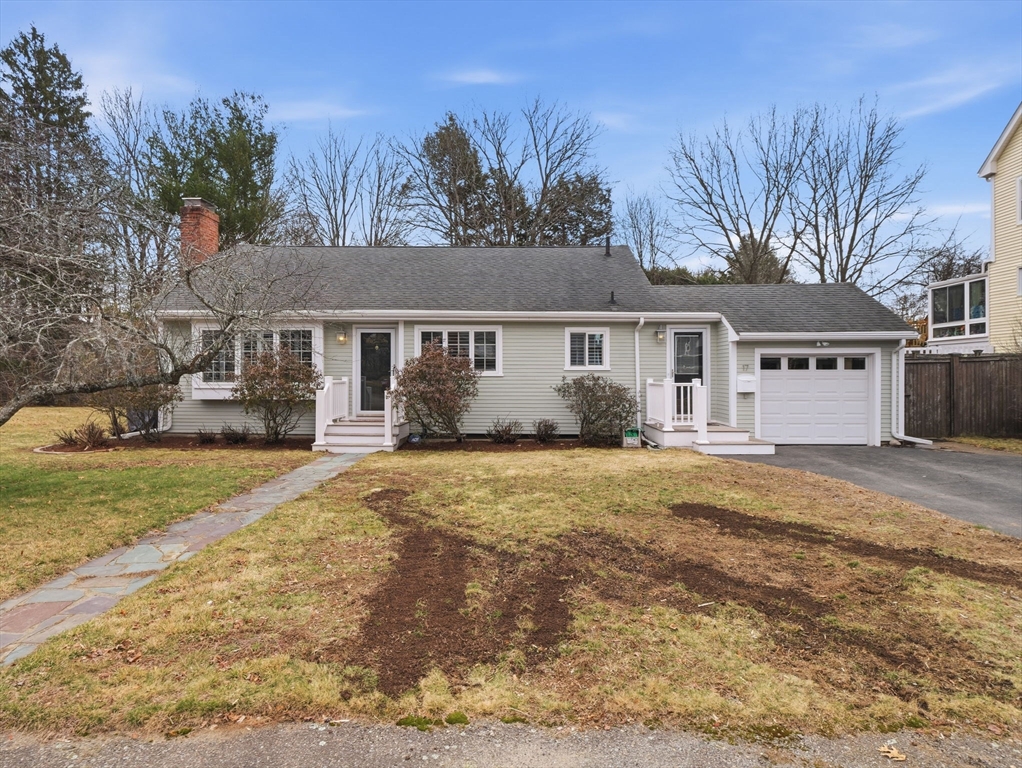 17 Daley St, Needham, Massachusetts, 3 Bedrooms Bedrooms, 6 Rooms Rooms,1.5 BathroomsBathrooms,Residential,For Sale,Daley St,73497708