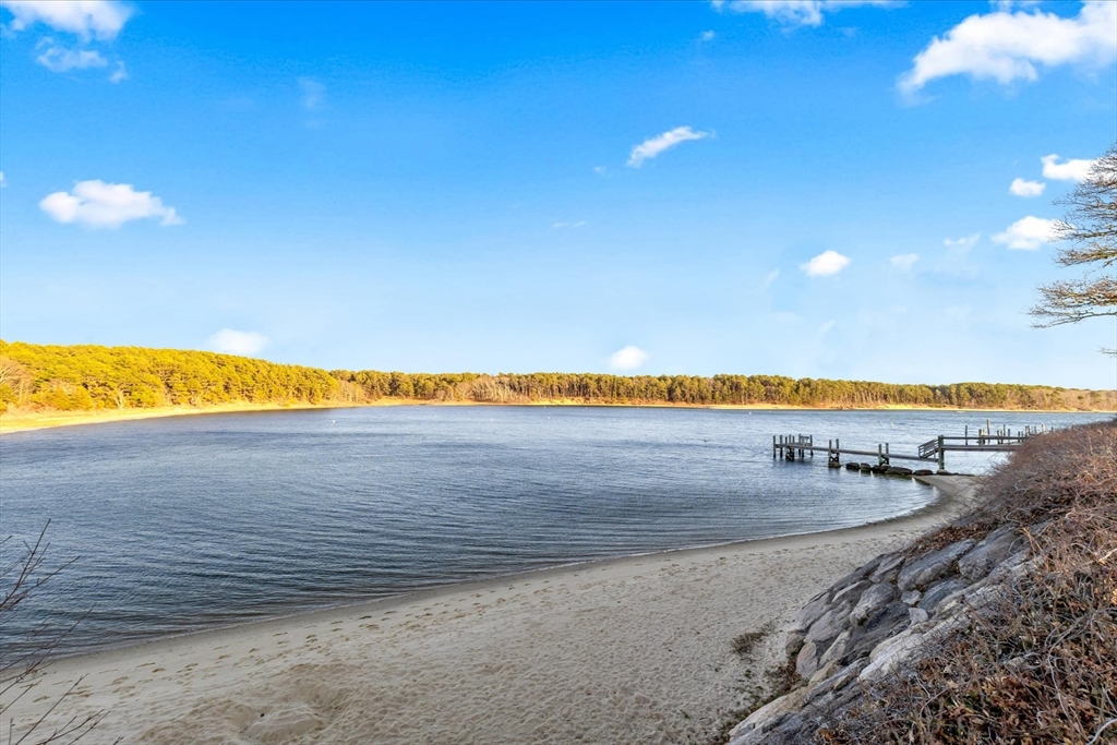 242 Edgewater Dr E, Falmouth, Massachusetts, 2 Bedrooms Bedrooms, 4 Rooms Rooms,1 BathroomBathrooms,Residential,For Sale,Edgewater Dr E,73498004