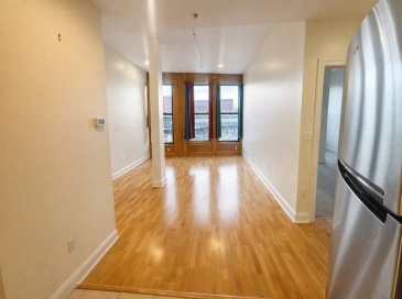 7 Central Sq, Lynn, Massachusetts, 1 Bedroom Bedrooms, 3 Rooms Rooms,1 BathroomBathrooms,Residential,For Sale,Central Sq,73461140