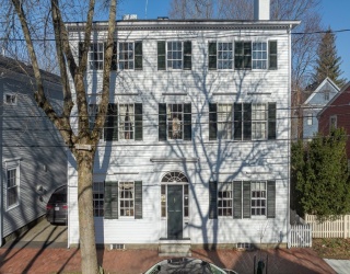 78 Lime St, Newburyport, Massachusetts, 5 Bedrooms Bedrooms, 11 Rooms Rooms,1.5 BathroomsBathrooms,Residential,For Sale,Lime St,73498011