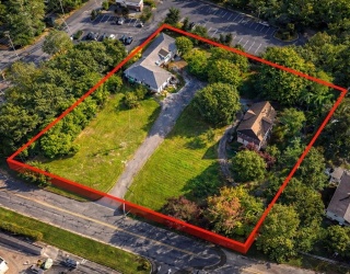 15 Shirley St, Fairhaven, Massachusetts, 2 Bedrooms Bedrooms, 10 Rooms Rooms,2 BathroomsBathrooms,Residential Income,For Sale,Shirley St,73498083