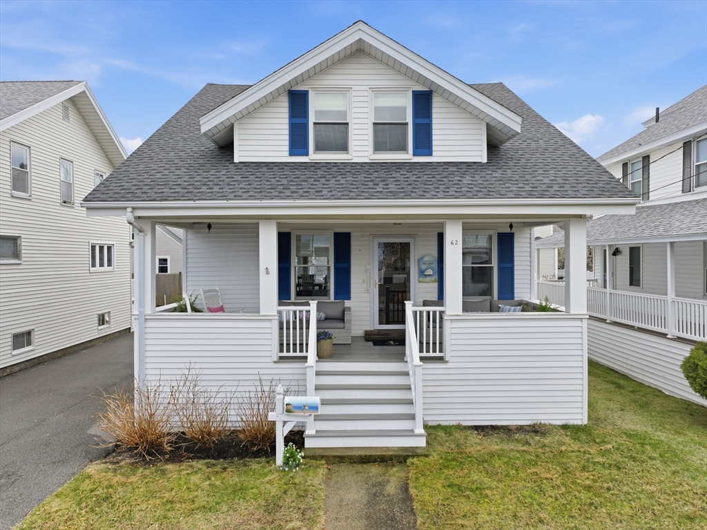 62 C St, Hull, Massachusetts, 3 Bedrooms Bedrooms, 7 Rooms Rooms,1.5 BathroomsBathrooms,Residential,For Sale,C St,73498094