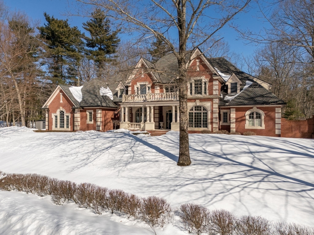 20 Flint Rd, Concord, Massachusetts, 5 Bedrooms Bedrooms, 14 Rooms Rooms,5.5 BathroomsBathrooms,Residential,For Sale,Flint Rd,73485034