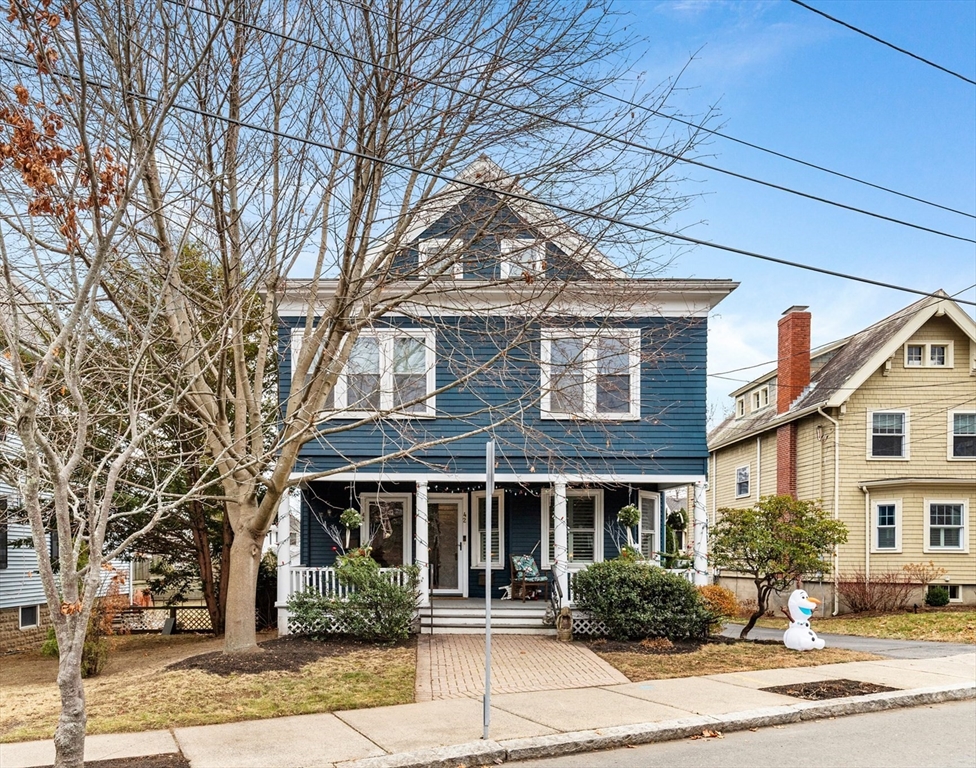 44 Orne St, Salem, Massachusetts, 3 Bedrooms Bedrooms, 6 Rooms Rooms,2 BathroomsBathrooms,Residential,For Sale,Orne St,73462125