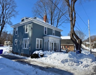 31-33 Roosevelt St, Maynard, Massachusetts, 4 Bedrooms Bedrooms, 8 Rooms Rooms,2 BathroomsBathrooms,Residential Income,For Sale,Roosevelt St,73473404