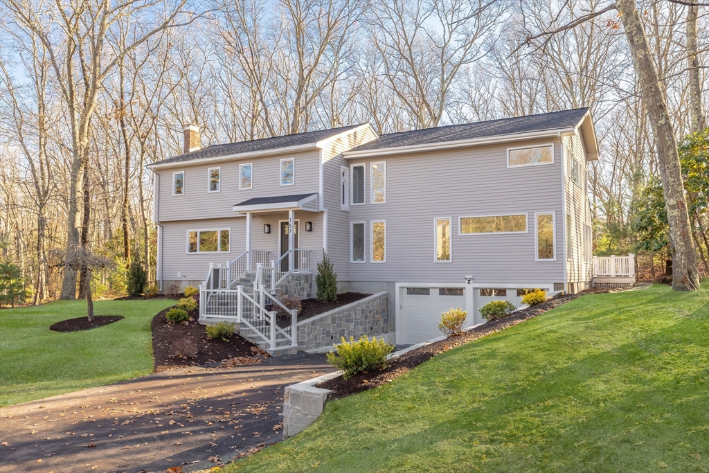 157 Wilshire Dr, Sharon, Massachusetts, 4 Bedrooms Bedrooms, 9 Rooms Rooms,3.5 BathroomsBathrooms,Residential,For Sale,Wilshire Dr,73459403