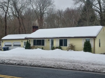 243 Church St, Northborough, Massachusetts, 3 Bedrooms Bedrooms, 8 Rooms Rooms,1 BathroomBathrooms,Residential,For Sale,Church St,73483478 243 Church St, Northborough, Massachusetts, 3 Bedrooms Bedrooms, 8 Rooms Rooms,1 BathroomBathrooms,Residential,For Sale,Church St,73483478