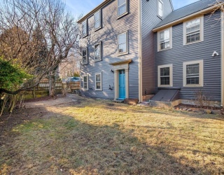 7 Mechanic Court, Marblehead, Massachusetts, 4 Bedrooms Bedrooms, 11 Rooms Rooms,2.5 BathroomsBathrooms,Residential Income,For Sale,Mechanic Court,73469946