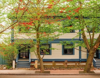 169 Brookline Street, Cambridge, Massachusetts, 3 Bedrooms Bedrooms, 6 Rooms Rooms,2 BathroomsBathrooms,Residential,For Sale,Brookline Street,73498148