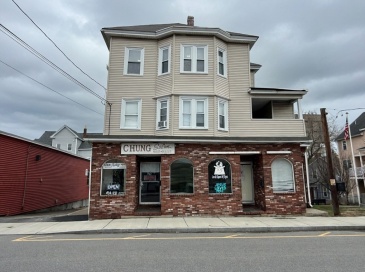 117 University Ave, Lowell, Massachusetts, 3 Bedrooms Bedrooms, 5 Rooms Rooms,1 BathroomBathrooms,Residential Lease,For Rent,University Ave,73498160 117 University Ave, Lowell, Massachusetts, 3 Bedrooms Bedrooms, 5 Rooms Rooms,1 BathroomBathrooms,Residential Lease,For Rent,University Ave,73498160