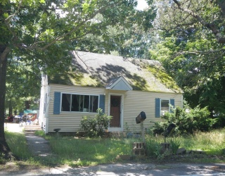143 Foster Rd, Tewksbury, Massachusetts, 3 Bedrooms Bedrooms, 6 Rooms Rooms,1 BathroomBathrooms,Residential,For Sale,Foster Rd,73498192