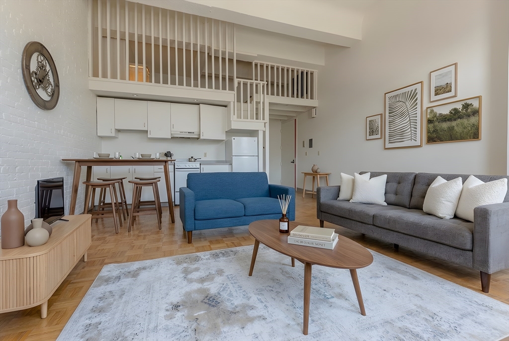 61 Brookline Avenue, Boston, Massachusetts, 1 Room Rooms,1 BathroomBathrooms,Residential Lease,For Rent,Brookline Avenue,73498226