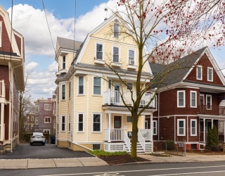 97 Fayerweather Street, Cambridge, Massachusetts, 2 Bedrooms Bedrooms, 6 Rooms Rooms,1 BathroomBathrooms,Residential,For Sale,Fayerweather Street,73498297