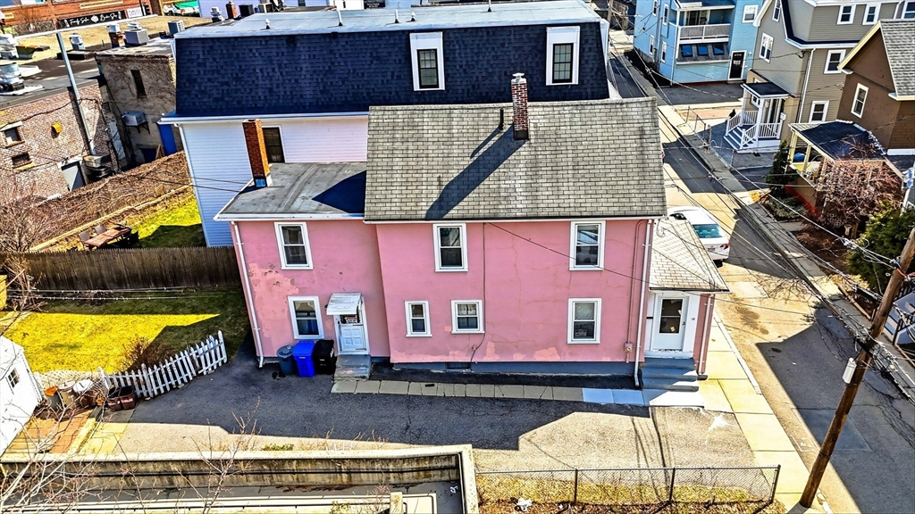 13 Fiske Ave, Somerville, Massachusetts, 3 Bedrooms Bedrooms, 7 Rooms Rooms,1 BathroomBathrooms,Residential,For Sale,Fiske Ave,73498339