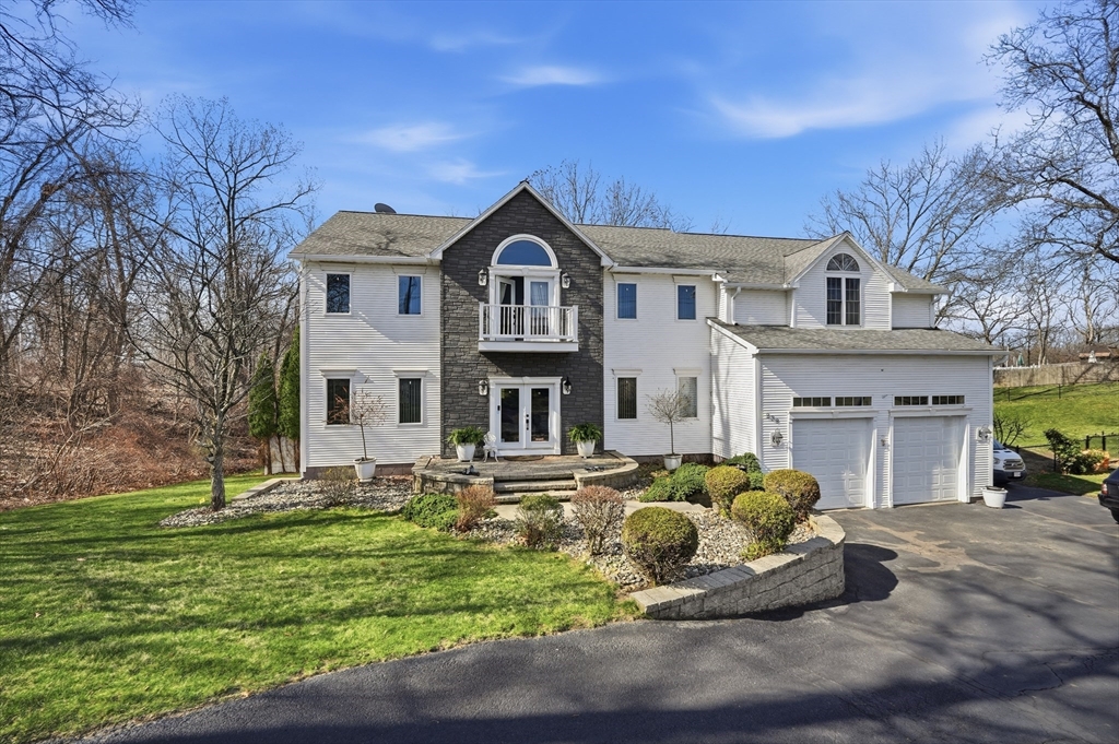 239 Fuller Road, Chicopee, Massachusetts, 5 Bedrooms Bedrooms, 9 Rooms Rooms,3.5 BathroomsBathrooms,Residential,For Sale,Fuller Road,73498399