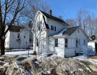 72 Russell Street, Hadley, Massachusetts, 4 Bedrooms Bedrooms, 6 Rooms Rooms,1 BathroomBathrooms,Residential Lease,For Rent,Russell Street,73498456