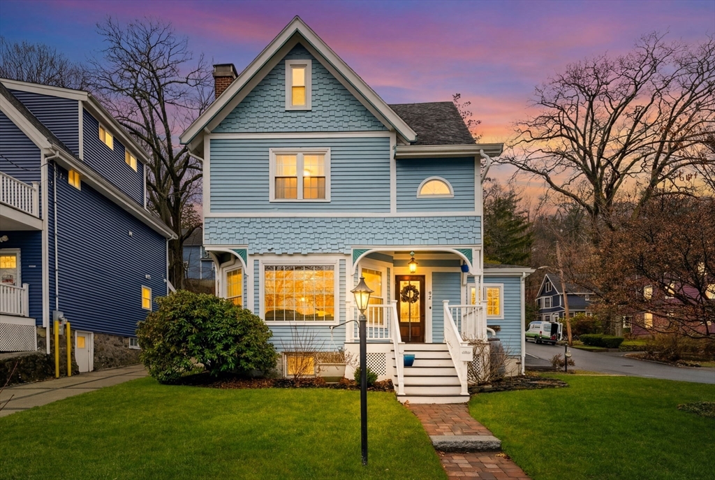 92 Greenwood Street, Melrose, Massachusetts, 5 Bedrooms Bedrooms, 10 Rooms Rooms,1.5 BathroomsBathrooms,Residential,For Sale,Greenwood Street,73498260