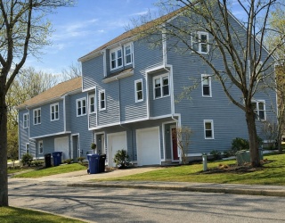 2 Arnold Drive, Salem, Massachusetts, 2 Bedrooms Bedrooms, 4 Rooms Rooms,1.5 BathroomsBathrooms,Residential,For Sale,Arnold Drive,73494925