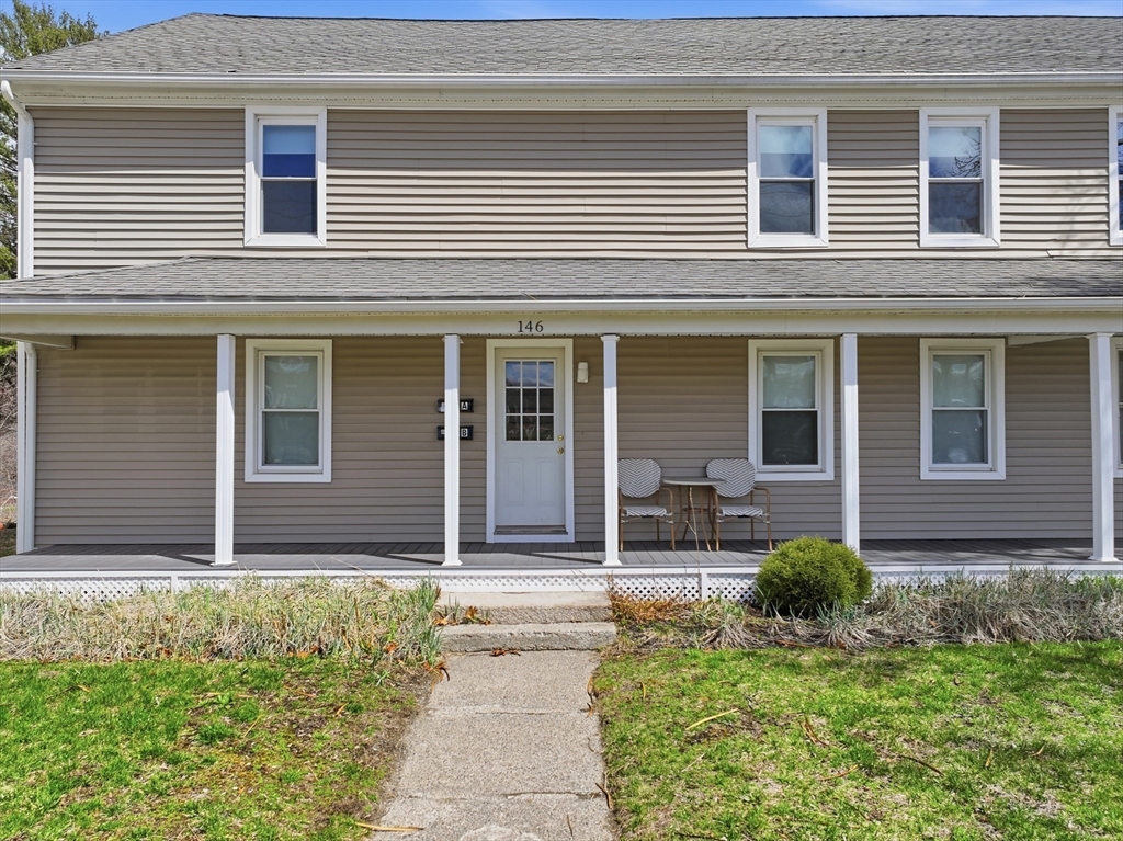 146 Hecla St, Uxbridge, Massachusetts, 2 Bedrooms Bedrooms, 4 Rooms Rooms,1 BathroomBathrooms,Residential Lease,For Rent,Hecla St,73498502