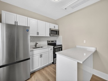 91 Francis, Everett, Massachusetts, 2 Bedrooms Bedrooms, 5 Rooms Rooms,1 BathroomBathrooms,Residential Lease,For Rent,Francis,73498337 91 Francis, Everett, Massachusetts, 2 Bedrooms Bedrooms, 5 Rooms Rooms,1 BathroomBathrooms,Residential Lease,For Rent,Francis,73498337