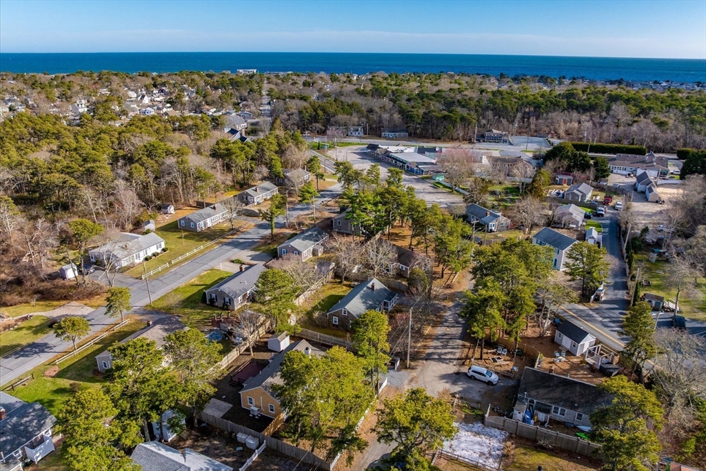 12 Blueberry Ln, Dennis, Massachusetts, 3 Bedrooms Bedrooms, 5 Rooms Rooms,1 BathroomBathrooms,Residential,For Sale,Blueberry Ln,73498569