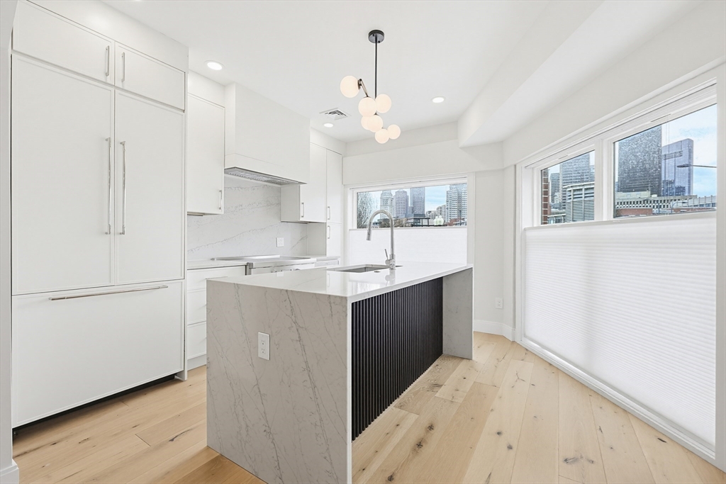 43 Stillman Street, Boston, Massachusetts, 3 Bedrooms Bedrooms, 6 Rooms Rooms,2.5 BathroomsBathrooms,Residential,For Sale,Stillman Street,73498596