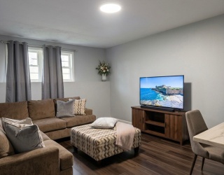 302 Boston Post Rd E, Marlborough, Massachusetts, 2 Bedrooms Bedrooms, 5 Rooms Rooms,1 BathroomBathrooms,Residential Lease,For Rent,Boston Post Rd E,73498627