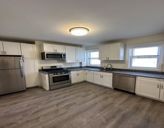 35 George St, Everett, Massachusetts, 3 Bedrooms Bedrooms, 5 Rooms Rooms,1.5 BathroomsBathrooms,Residential Lease,For Rent,George St,73498665